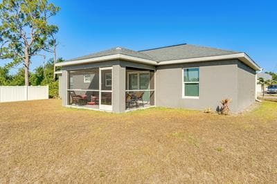 Newly Built Home 8 Mi to Fisherman's Village