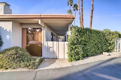 Trendy Palm Desert Home w/ Patio, Pool Access