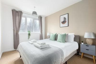 2 Bed Flat with Garden in Canonbury