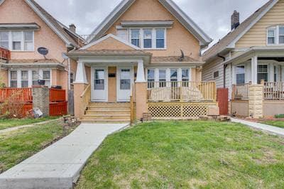 Milwaukee Vacation Rental: 6 Mi to City Center!
