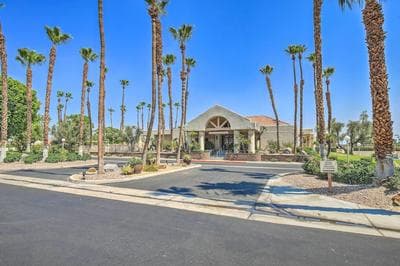 Palm Desert Retreat w/ Private Pool, Near Golf!
