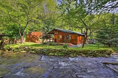 Cabin by Bold Creek: Book Now for Polar Express!