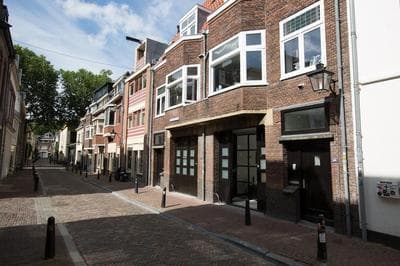 City District Apartment