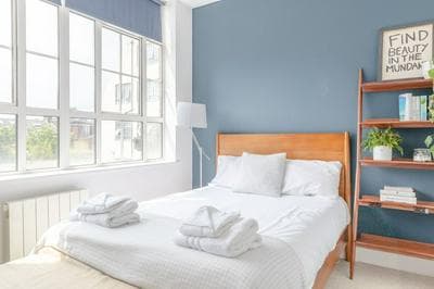 Stylish & Bright 1BD Flat - Peckham