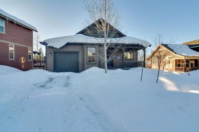 Pet-friendly Granby Ranch Cabin: Ski-in/ski-out!