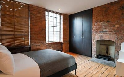 Characterful Double Bedroom in a Converted Warehouse Shoreditch