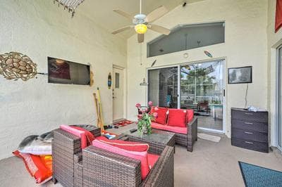 Kissimmee Getaway w/ Private Pool ~ 8 Mi to Disney