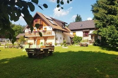 Green Valley Guesthouse in Jezerce