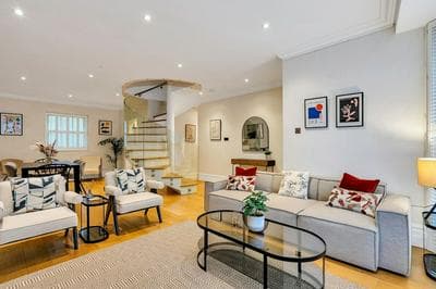 Belgravia Luxe 4bed Mews With Roof Terrace