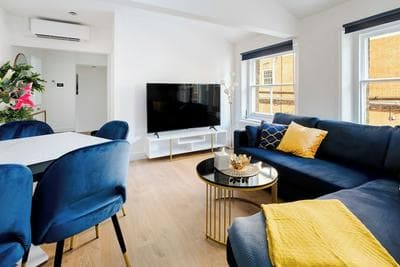 Luxury 3 Bedrooms House in Marylebone