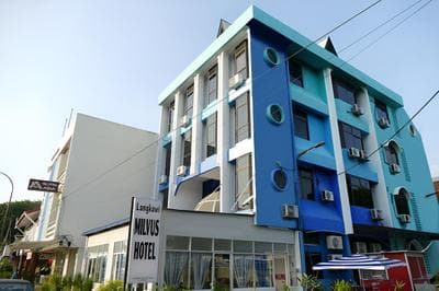 Milvus Hotel