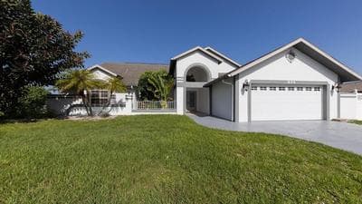 854 Ellicott Circle nw