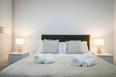 M Sen1692 Amplio Apartamento con Balc n en Calle