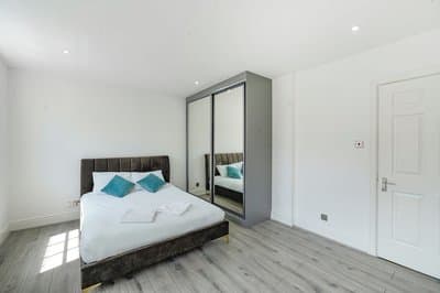 Flat 4 Beauchamp Place