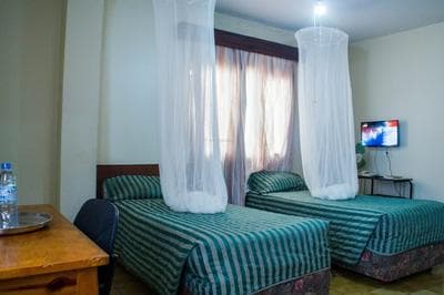 NEW Classic Hotel