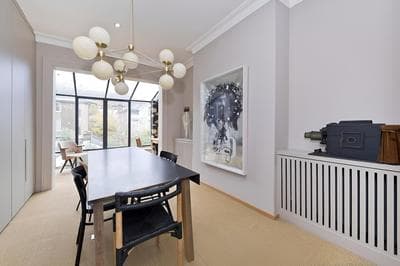 Trendy, Fun 2-bed in Chelsea