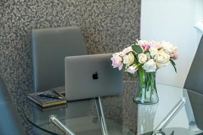 Madika Homes Luxe Apartment in Mill Hill