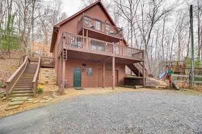 Ellijay Resort Cabin w/ Fire Pit, Decks, & Hot Tub