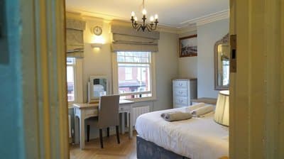 4 Bed House London Hammersmith Fulham Short Let