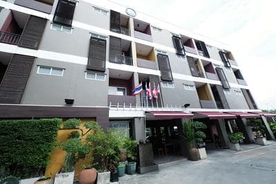 Namnon Place