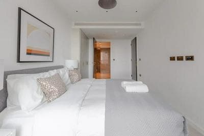 Luxurious 2BD Flat by the River Near Vauxhall