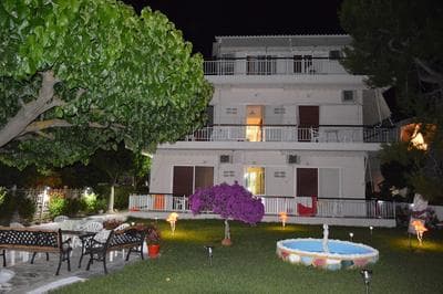 Pansion Akrogiali