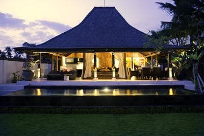 Aventus Luxury Beachfront Villa Gianyar