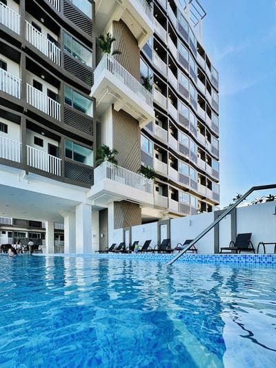 Hubomoto WV Suites