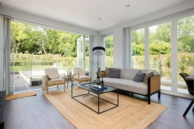 The Putney Hideaway - Modern and Elegant 3bdr Flat With Patio