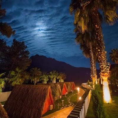 The Hill Glamping