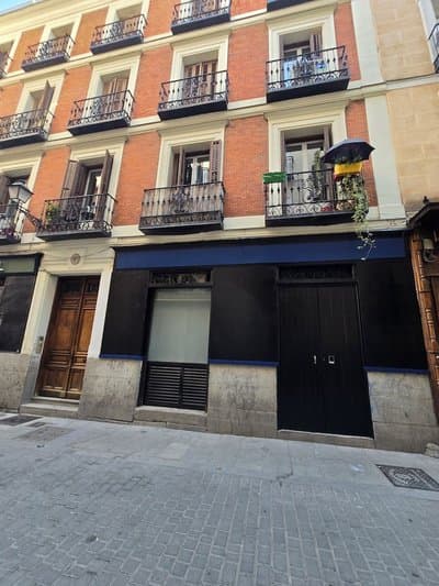 Modular Dreams Hostel