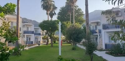 Otel Albos