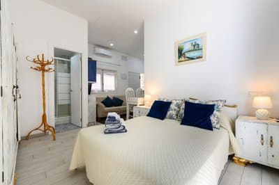 M Sfu73 Estudio Moderno con Terraza Privada en Ma