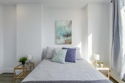 Luxurious 3 Bedroom Brand NEW Town House