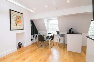 Contemporary 1 Bedroom Flat in Fulham near The Thames