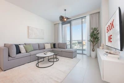 Elegant Relaxing 3-bedroom Apartment in Perfect Location at Canal Front 6