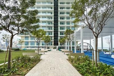 Glamorous 3BR with Marina view