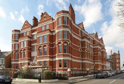 Luxury Three Bedroom - Flat 121 Lower Ground Floor