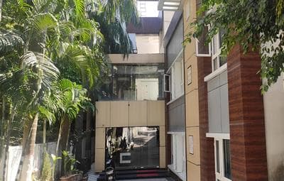 Q Saina's S K Regency