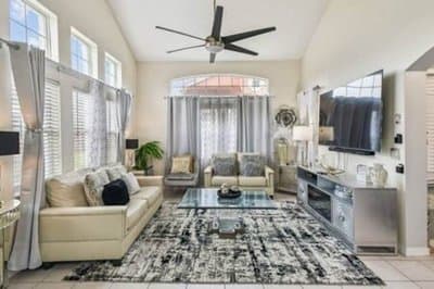 Lake Berkley 4BR Villa - Near Disney & Pool