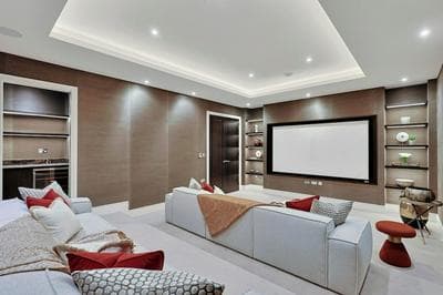 Luxe Home With Cinema Room - South Kensington