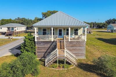 Peaceful Setting w/ Coastal Views: Gulfport Haven