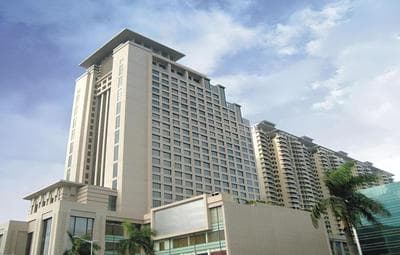 Zhongshan Junchuang Century Hotel