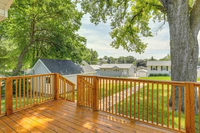Cozy Omaha Vacation Rental: 6 Miles to Downtown!