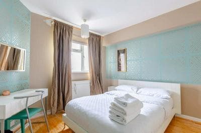 Well-connected 2BD Flat Near Clapham Brixton Hill