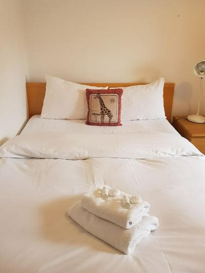 Double Room & Private Bathroom