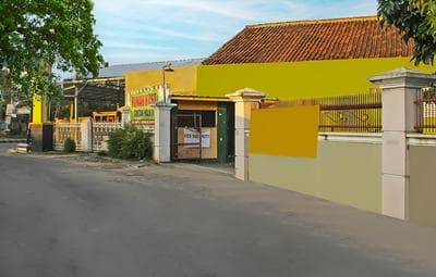 OYO Life 92593 Penginapan Sultan Haji 1