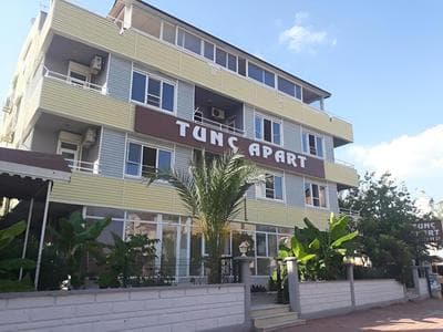 Tunc Apart