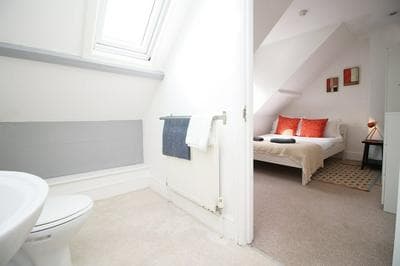 Stunning 3 Bed Home in Sandbanks