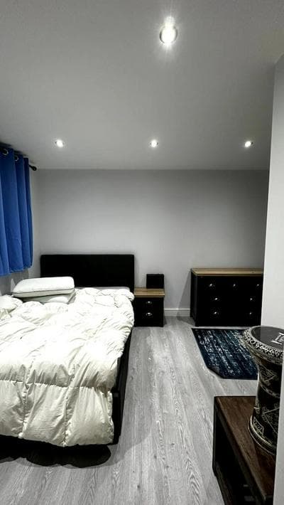 Sophisticated 2BD Flat - Southfields